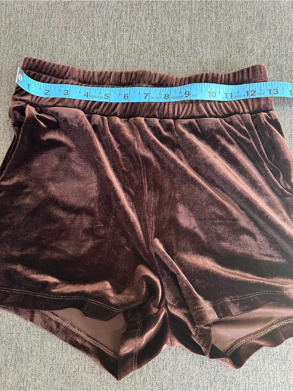 TIC TOC Cropped Brown Velvet Hoodie & Shorts Set - Picture 3 of 6